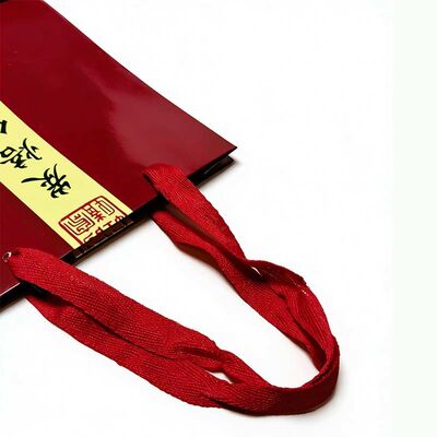 Red Art Paper Bags Reusable Heavy Duty Paper Bags Customized With PP Handle